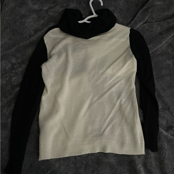 cashmere b&w checkered sweater - Picture 2 of 3